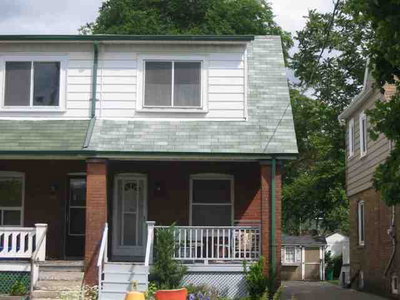 Semi-Detached House leased at 148 Mortimer Avenue, Toronto, Ontario, M4K2A4 - Broadview North - MLS: E1528806