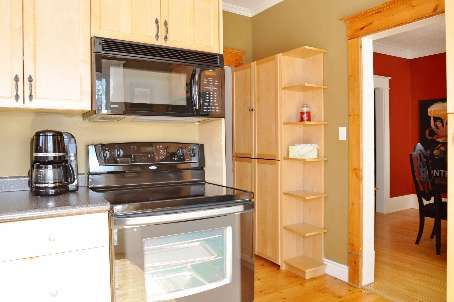 19 Hillcroft St, Oshawa, L1G2K8 | Image 2