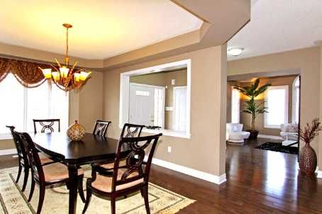 15 Alden Sq, Ajax, L1T4Z2 | Image 2