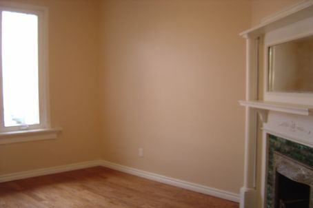 218 Broadview Ave, Toronto, M4M2G5 | Image 3