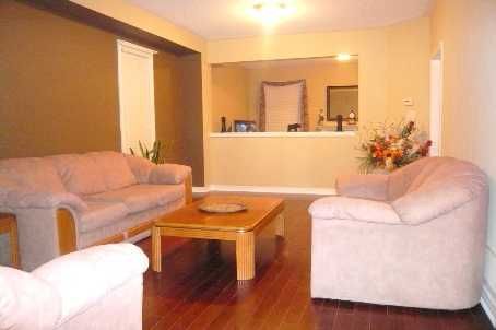 3 Hesham Dr, Whitby, L1M2J9 | Image 2