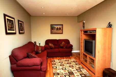 101 Creekwood Cres, Whitby, L1R2K1 | Image 2