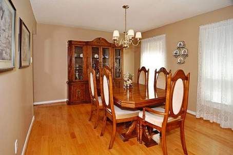 1518 Rawlings Dr, Pickering, L1V5A5 | Image 3