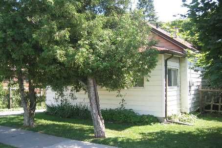 293 Olive Ave, Oshawa, L1H2P5 | Image 2