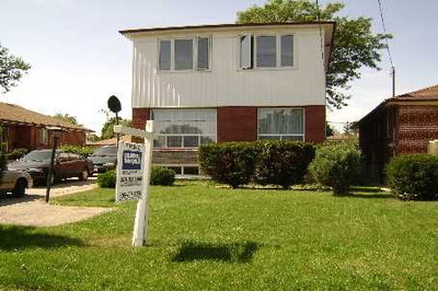 Detached House sold at 1146 Brimley Road, Toronto, Ontario, M1P3G3 - Bendale - MLS: E1698750