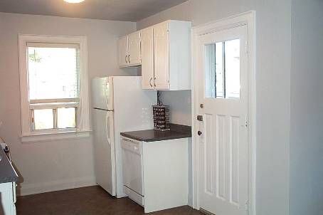 65 Queensbury Ave, Toronto, M1N2X8 | Image 3