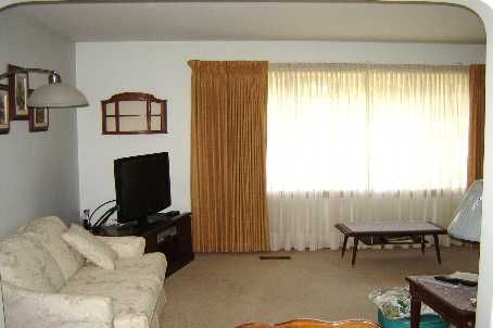 2385 Maple Grove Rd, Clarington, L1C3K7 | Image 2