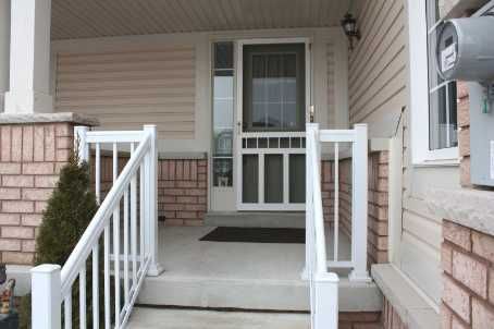 169 Scottsdale Dr, Clarington, L1C5L3 | Image 2