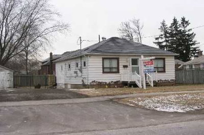 Detached House sold at 369 Toynevale Road, Pickering, Ontario, L1W2G9 - Rosebank - MLS: E1779798
