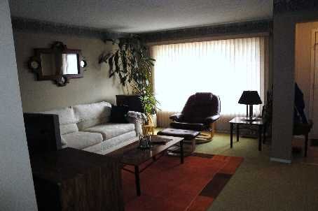 557 Birkdale St, Oshawa, L1H8C3 | Image 2