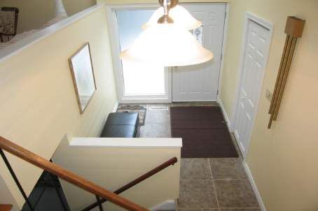 42 Oakley Blvd, Toronto, M1P3P4 | Image 2