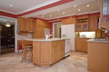 1201 Abbey Rd, Pickering, L1X1W1 | Image 2