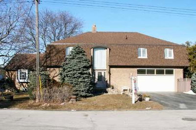 Detached House sold at 11 Amiens Road, Toronto, Ontario, M1E3S5 - West Hill - MLS: E1800155