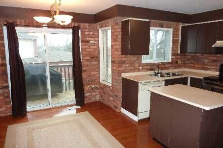 1612 Dellbrook Ave, Pickering, L1X2M7 | Image 3