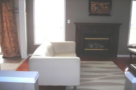 74 Mcsweeney Cres, Ajax, L1T4G2 | Image 2