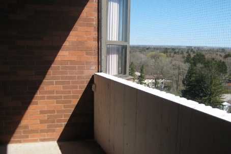 1111 - 121 Ling Rd, Toronto, M1E4Y2 | Image 3