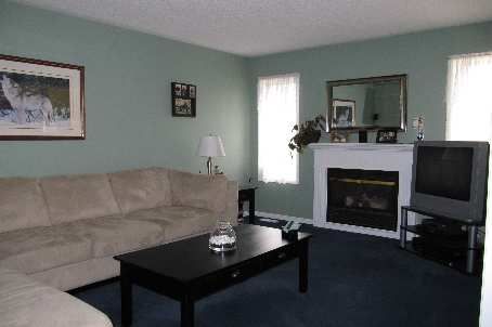 1033 Grandview St N, Oshawa, L1K2S8 | Image 3