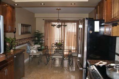 2121 Lynn Heights Dr, Pickering - Liverpool image-0-3