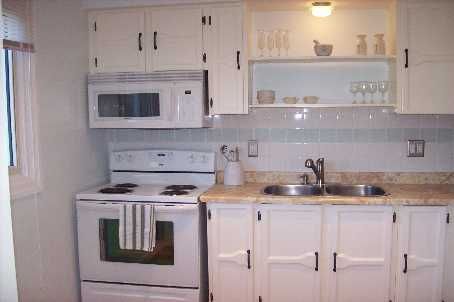 557 Birkdale St, Oshawa, L1H8C3 | Image 3