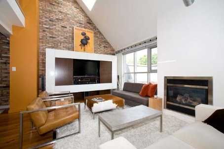 304 - 1852 Queen St E, Toronto, M4L1H1 | Image 2