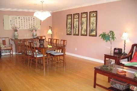 64 Rakewood Cres, Toronto, M1V1M7 | Image 3