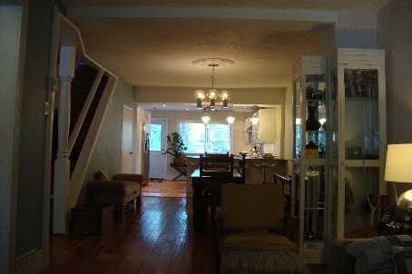 504 Main St, Toronto, M4C4Y2 | Image 2