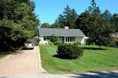 Detached House sold at 9 Annis Road, Toronto, Ontario, M1M2Y8 - Scarborough Village - MLS: E1950702