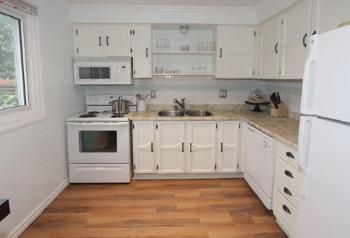 557 Birkdale St, Oshawa, L1H8C3 | Image 2