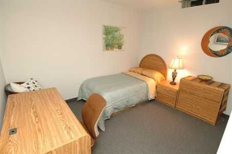 1814 Rosebank Rd, Pickering, L1V1P6 | Image 2