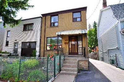 Detached House sold at 352 Jones Avenue, Toronto, Ontario, M4J3G3 - Blake-Jones - MLS: E2023325