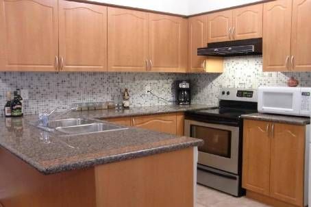 226 - 1837 Eglinton Ave E, Toronto, M4A2Y4 | Image 2