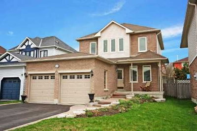 Detached House sold at 5 Robert Correll Court, Whitby, Ontario, L1R2N7 - Rolling Acres - MLS: E2092077