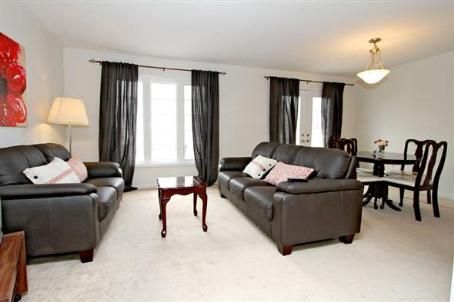52 Ayers Cres, Toronto, M1L0B8 | Image 2