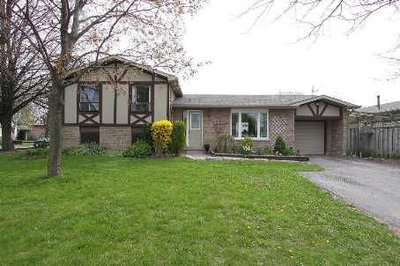 Detached House sold at 7 Dawson Street, Whitby, Ontario, L1N6B3 - Lynde Creek - MLS: E2110358