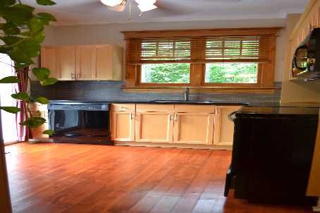 19 Hillcroft St, Oshawa, L1G2K8 | Image 3