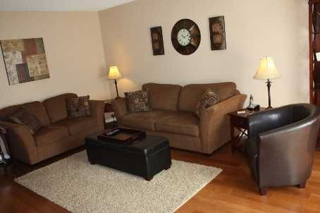 238 Waverly St S, Oshawa, L1J5V4 | Image 2