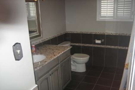 15 Ribblesdale Dr, Whitby, L1N6Z3 | Image 3