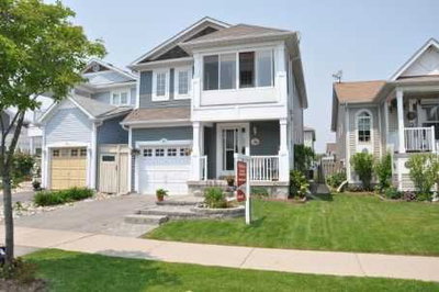 Detached House sold at 16 Beacham Crescent, Clarington, Ontario, L1B1N2 - Newcastle - MLS: E2127240