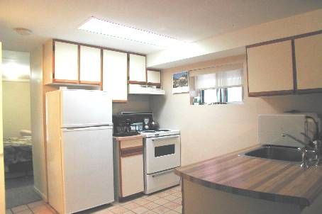 Main - 37 Connaught Ave, Toronto, M4L2V8 | Image 3