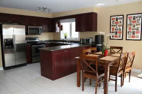 169 Dooley Cres, Ajax, L1T4J7 | Image 3