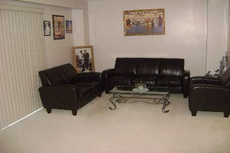 75 Dragoon Cres, Toronto, M1V1N5 | Image 2