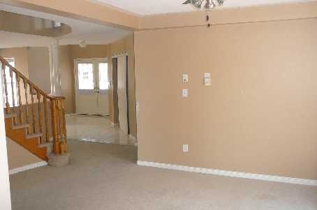 116 Hibbard Dr, Ajax, L1Z1J8 | Image 3