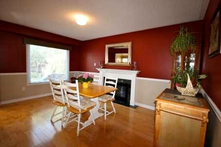 1045 Beaver Valley Cres, Oshawa, L1J8N2 | Image 3