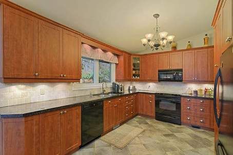 3225 Greenwood Rd, Pickering, L0H1H0 | Image 3