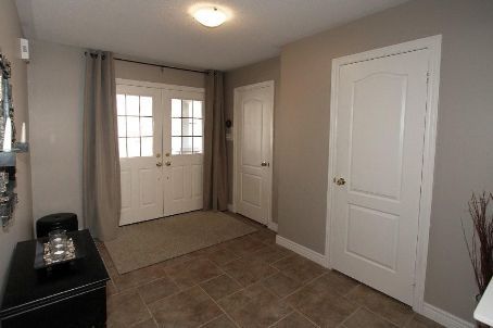 1373 Wallig Ave, Oshawa, L1K0J5 | Image 2
