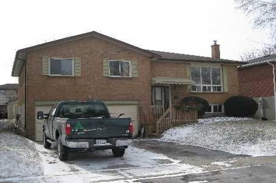 Detached House sold at 39 Applewood Crescent, Scugog, Ontario, L9L1G7 - Port Perry - MLS: E2306119
