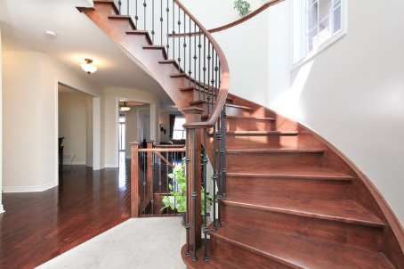 494 Rougewalk Dr, Pickering, L1X0A1 | Image 2