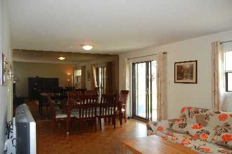 63 Wiggens Crt, Toronto, M1B1K3 | Image 2