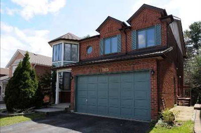 Detached House sold at 903 Alanbury Crescent, Pickering, Ontario, L1X2S3 - Liverpool - MLS: E2347362
