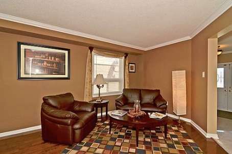 122 Medland Ave, Whitby, L1P1W7 | Image 2